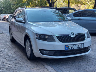 Skoda Octavia foto 2