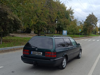 Volkswagen Passat foto 8