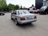 Mercedes E Class foto 3