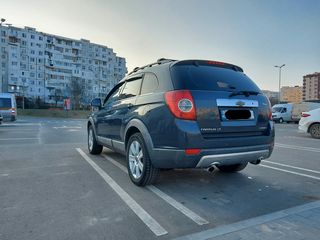 Chevrolet Captiva foto 2