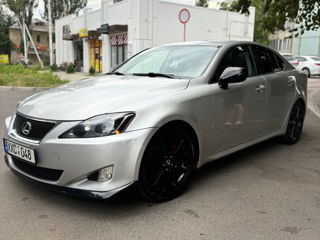 Lexus IS Series