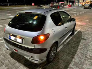 Peugeot 206 foto 5