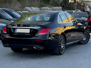 Mercedes E-Class foto 3