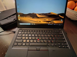 Lenovo ThinkPad T490s