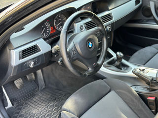 BMW 3 Series foto 10