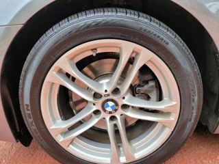 BMW 5 Series foto 5