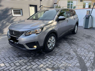 Peugeot 5008 foto 3