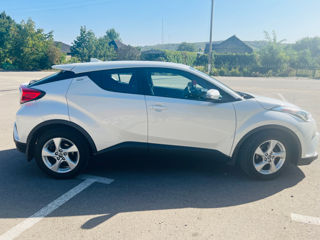 Toyota C-HR foto 5