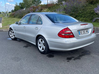 Mercedes E-Class foto 3