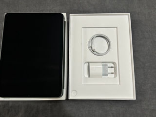 Продаю iPad Air 4 (A2316, MYFR2 TY/A) в идеальном состояний foto 2