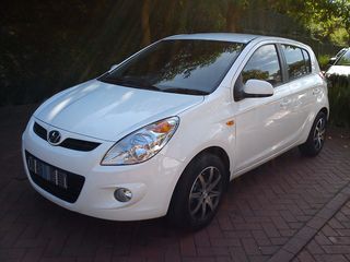 Hyundai i10 foto 1