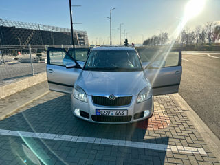 Skoda Fabia foto 2