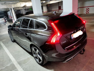 Volvo V60 foto 5