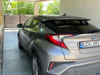 Toyota C-HR foto 3