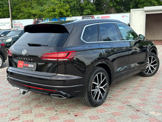 Volkswagen Touareg foto 4