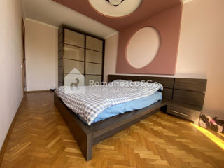 Apartament cu 3 camere, 72 m², Periferie, Ialoveni foto 4