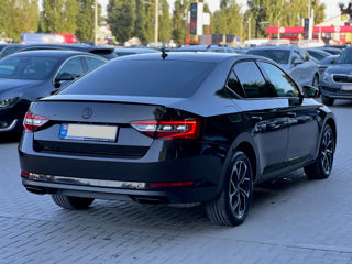 Skoda Superb foto 3