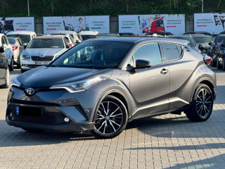 Toyota C-HR foto 3