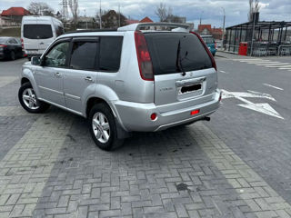 Nissan X-Trail foto 4