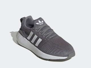 Финальная распродажа! Adidas men Swift Run 22