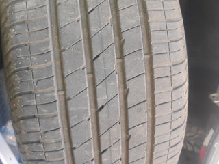 Goodyear255/40 r20