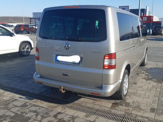 Volkswagen Caravelle foto 3