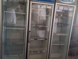 Холодильный шкаф для напитков foto 3