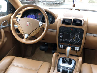 Porsche Cayenne foto 12