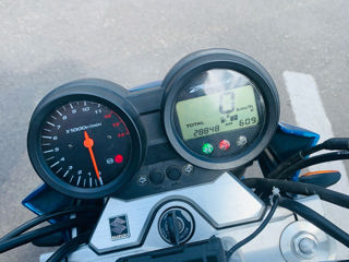 Suzuki GSF 650A foto 5