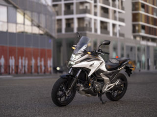 Honda NC 750 X 2024 foto 9