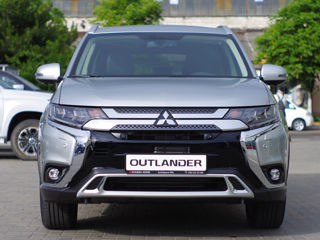 Mitsubishi Outlander foto 3