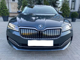 Skoda Superb foto 4