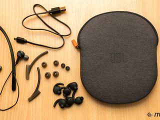 jbl everest elite 100