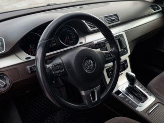 Volkswagen Passat foto 6