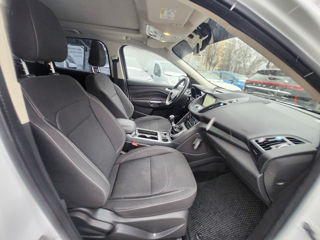 Ford Kuga foto 4