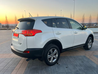 Toyota Rav 4 foto 3