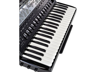 Acordeon Roland FR-8X. Plata în 3 rate 0%. Livrare gratuita în toată Moldova!!! foto 3