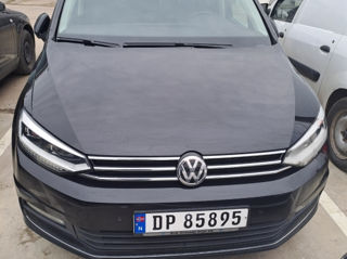 Volkswagen Touran foto 10