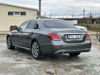 Mercedes E-Class foto 4