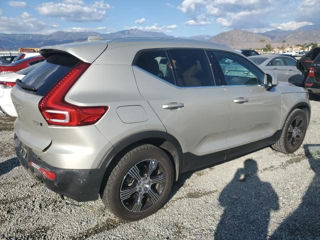 Volvo XC40 foto 3