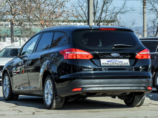 Ford Focus foto 6