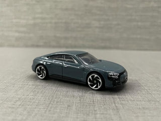 Hot Wheels AUDI foto 2