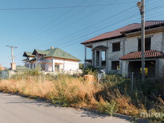 Casă pe str. Budești, Tohatin, Chișinău foto 2