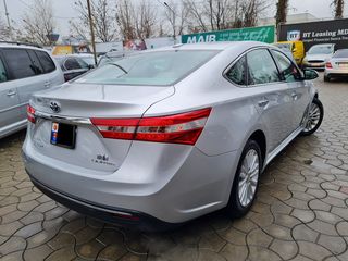 Toyota Avalon foto 4