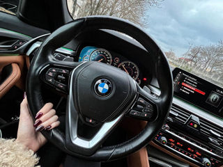 BMW 5 Series foto 6