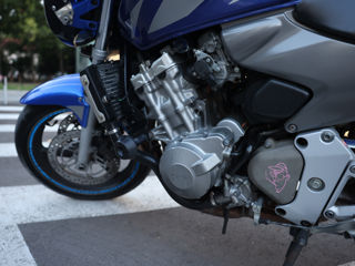 Honda CB600F foto 7