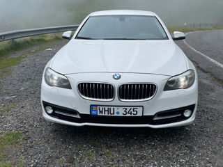 BMW 5 Series foto 1