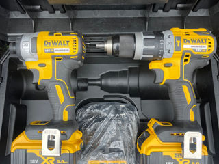 DeWalt