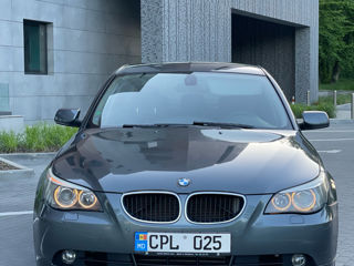 BMW 5 Series foto 3