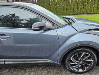 Toyota C-HR foto 7